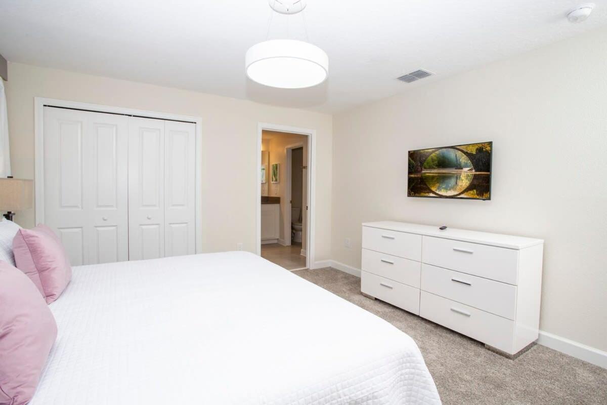 Gorgeous 4 Bedroom W/ Pool Close To Disney 4836 Kissimmee Exteriör bild